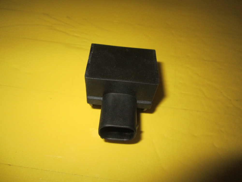 Mercedes W163 R170 W202 W203 ML320 C230 Lateral Acceleration Sensor ESP